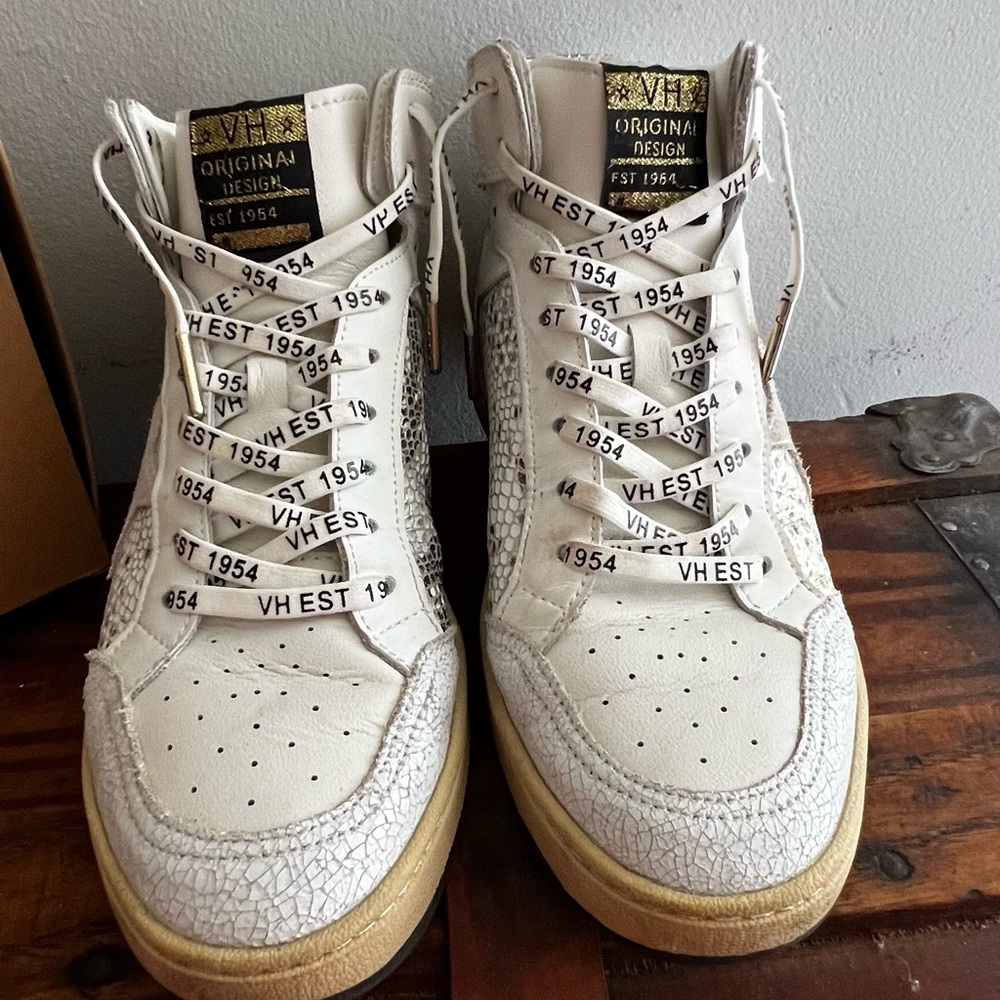 Vintage Havana sneakers